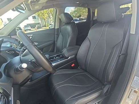 Used 2025 Acura RDX SH-AWD w/ Technology Package image 12