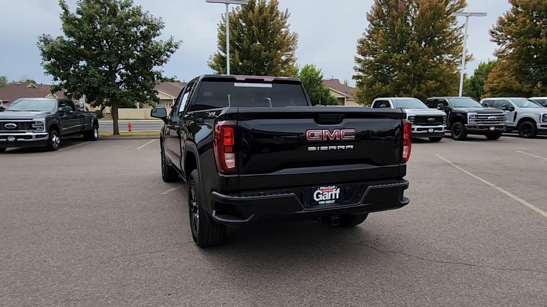 Used 2024 GMC Sierra 1500 Pro w/ Graphite Edition AWD/4WD image 21