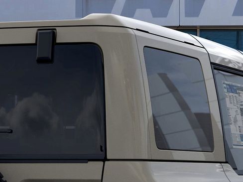 New 2025 Ford Bronco Outer Banks image 25