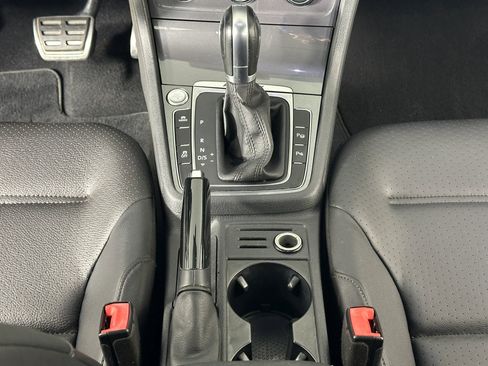 Used 2017 Volkswagen Golf Alltrack SE image 38