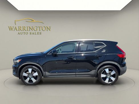 Used 2019 Volvo XC40 T5 Momentum AWD/4WD image 4
