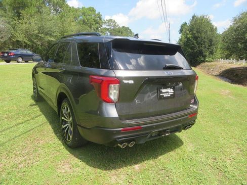 Used 2020 Ford Explorer ST w/ Premium Technology Package AWD/4WD image 8