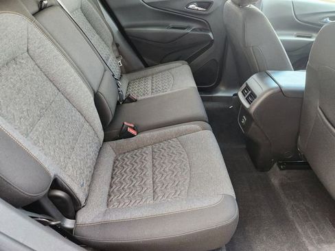 Certified 2024 Chevrolet Equinox LT w/ LPO, Floor Liner Package image 32