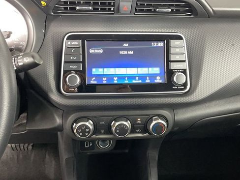 New 2025 Nissan Kicks Play S image 16