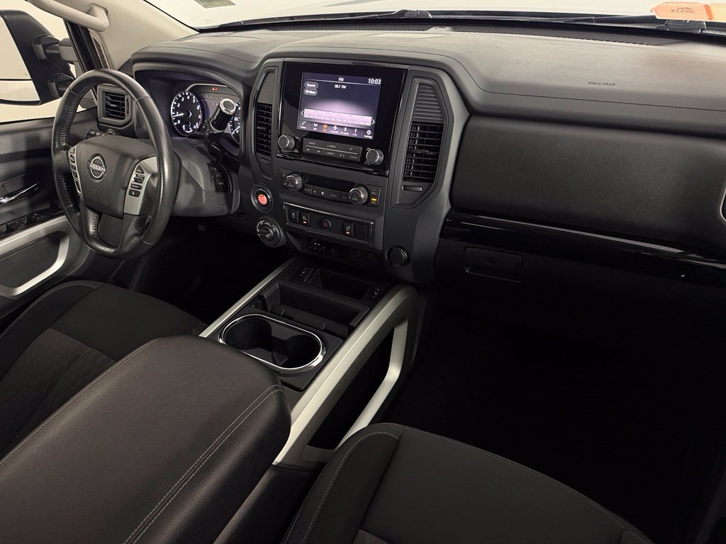 Used 2024 Nissan Titan SV w/ SV Convenience Package AWD/4WD image 14