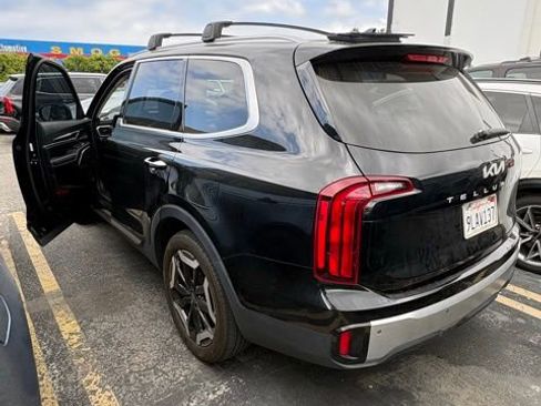 Used 2024 Kia Telluride S w/ S Sunroof Package image 12
