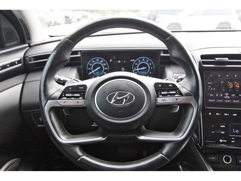 Used 2022 Hyundai Tucson Limited image 14