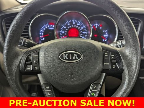 Used 2011 Kia Optima LX w/ Convenience Pkg image 16