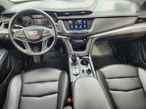 Certified 2021 Cadillac XT5 Luxury w/ LPO, Floor Liner Package image 14