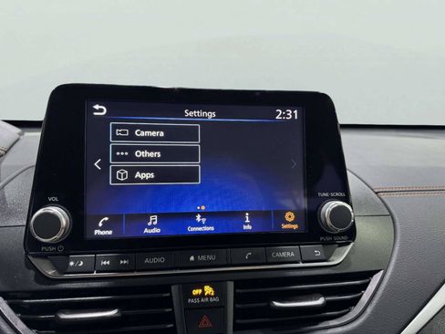 Used 2022 Nissan Altima 2.5 SR w/ Midnight Edition Package FWD image 34