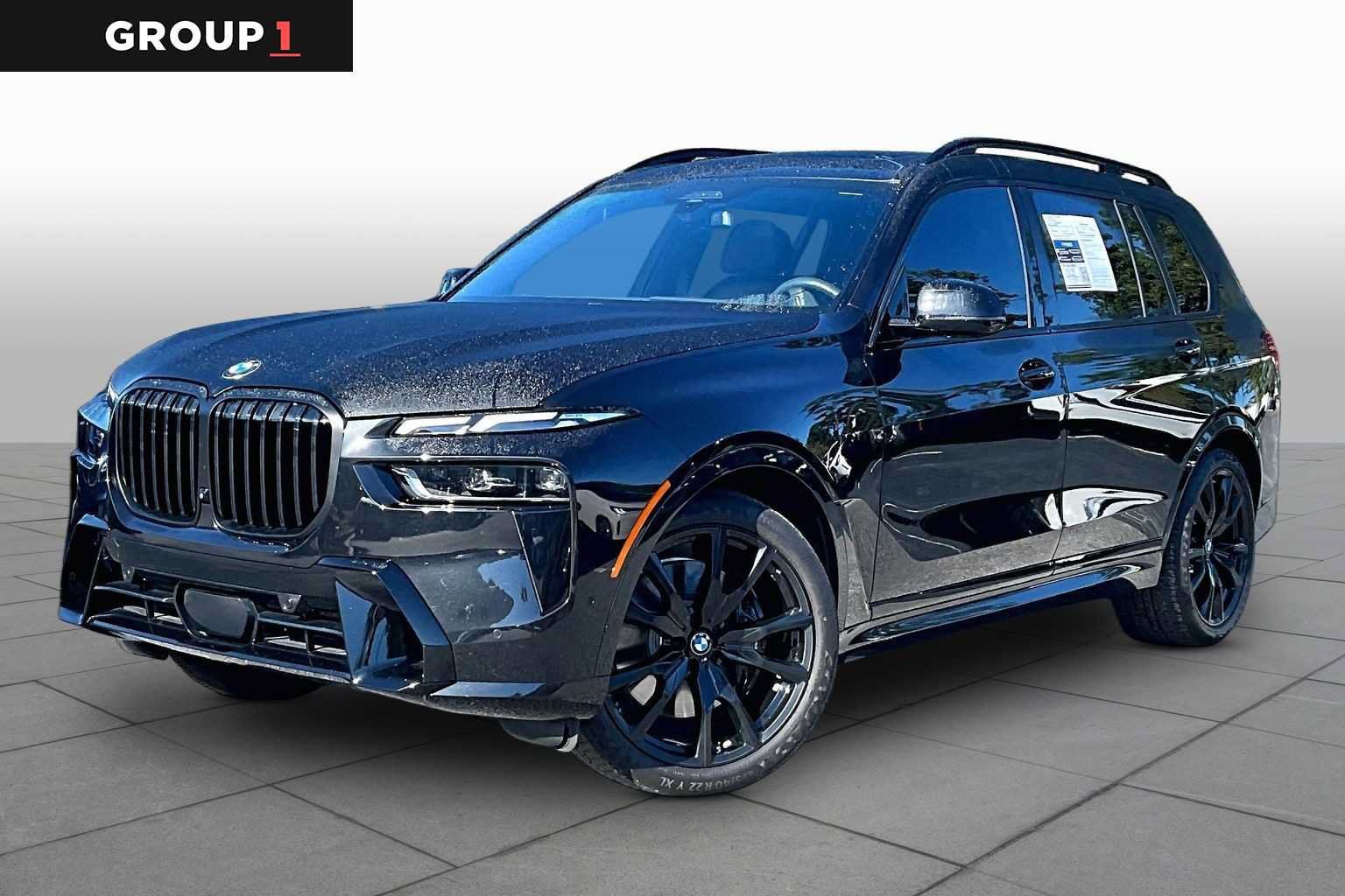 Used 2025 BMW X7 xDrive40i w/ M Sport Package AWD/4WD image 1