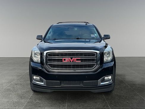 Used 2019 GMC Yukon SLT image 2