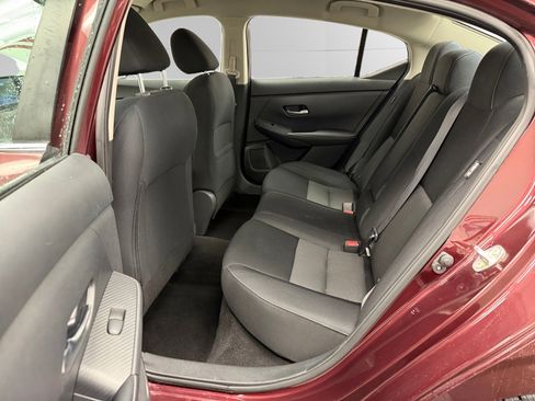 Used 2021 Nissan Sentra SV image 13