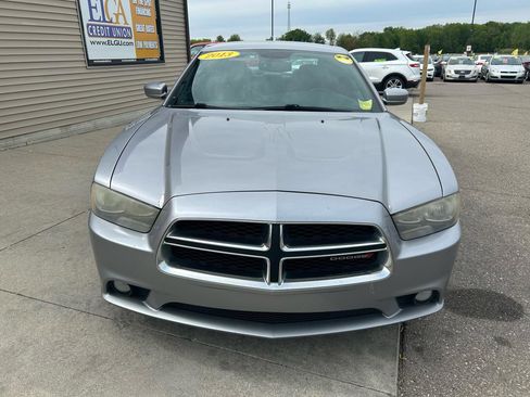 Used 2013 Dodge Charger SXT Plus RWD image 2