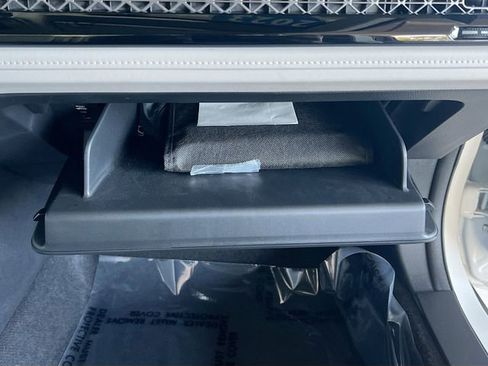 Used 2023 Honda Accord EX-L image 30