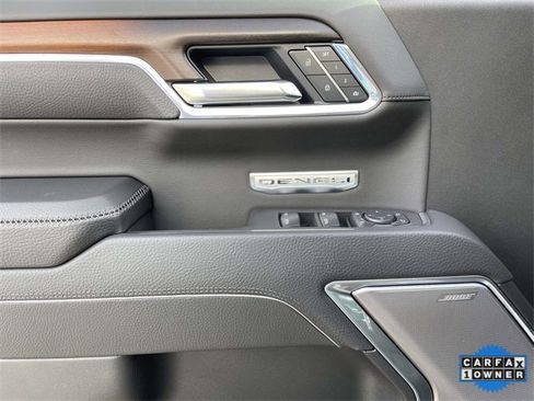 Used 2025 GMC Sierra 1500 Denali w/ Denali Reserve Package image 17