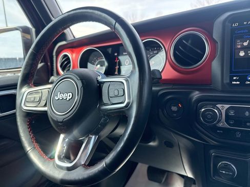 Certified 2022 Jeep Wrangler Unlimited Rubicon w/ LED Lighting Group image 39