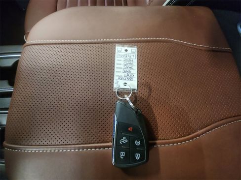 Certified 2024 GMC Sierra 1500 Denali Ultimate image 32