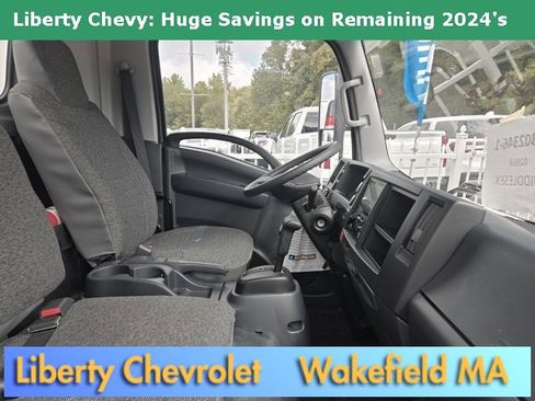 New 2024 Chevrolet Low Cab Forward 4500 XD image 5