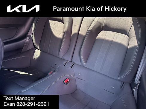 Used 2021 Ford Mustang GT RWD image 12