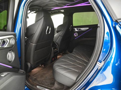 Used 2023 BMW XM AWD/4WD image 32