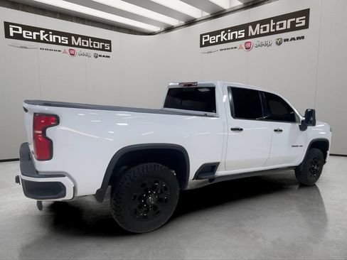 Used 2024 Chevrolet Silverado 2500 LTZ w/ LTZ Plus Package AWD/4WD image 5