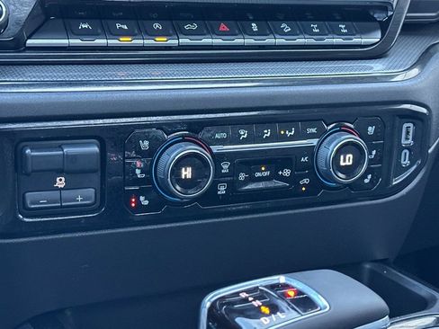 Used 2025 Chevrolet Silverado 1500 ZR2 w/ Technology Package image 20