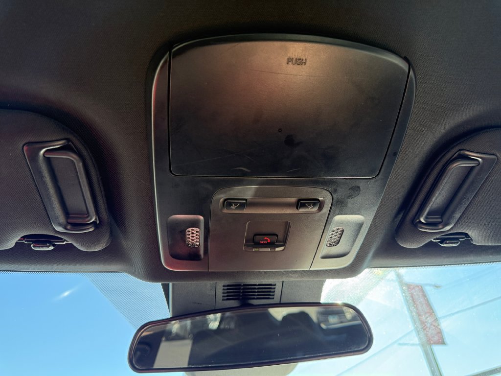 Certified 2025 Toyota Camry SE FWD image 39