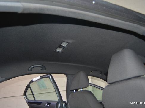 Used 2015 Volkswagen Jetta Sport FWD image 32