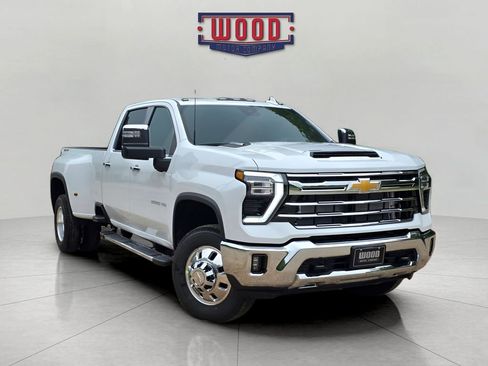 New 2026 Chevrolet Silverado 3500 LTZ AWD/4WD image 1