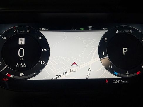 Used 2025 Land Rover Range Rover Sport SE AWD/4WD image 13