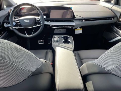 New 2026 Cadillac Optiq Sport 1 image 14