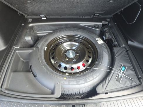 Used 2022 Jeep Grand Cherokee Limited 4xe w/ Luxury Tech Group II image 37