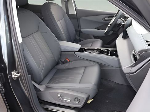 New 2026 Audi Q3 quattro 2.0T AWD/4WD image 17