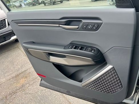 New 2026 Kia EV9 Wind image 17
