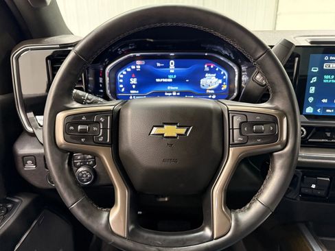 Used 2024 Chevrolet Silverado 2500 High Country w/ Technology Package image 20