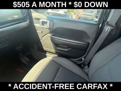 Used 2023 Jeep Gladiator Sport AWD/4WD image 33
