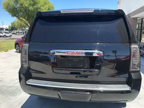 Used 2015 GMC Yukon Denali w/ Premium Package RWD image 10