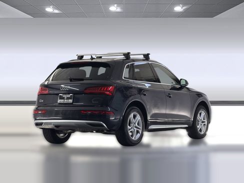 Used 2019 Audi Q5 2.0T Premium w/ Convenience Package AWD/4WD image 8