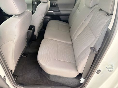 Used 2023 Toyota Tacoma SR5 w/ Technology Package image 15