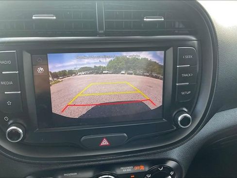 Used 2024 Kia Soul LX w/ Option Group 015 FWD image 14