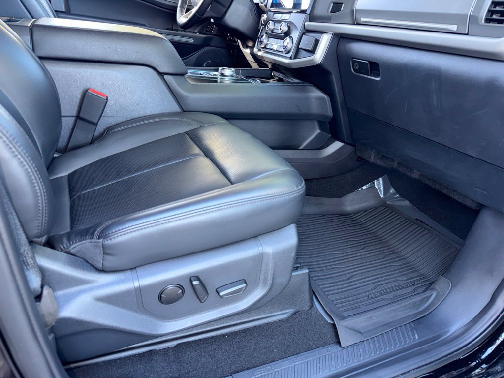 Used 2023 Ford Expedition XLT RWD image 60