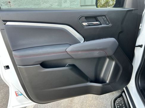 Certified 2023 Chevrolet Colorado Z71 w/ Z71 Convenience Package 2 image 15