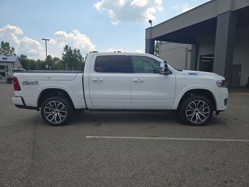 Used 2025 RAM 1500 Tungsten w/ Off Road Group AWD/4WD image 4
