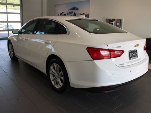 Used 2024 Chevrolet Malibu LT FWD image 31
