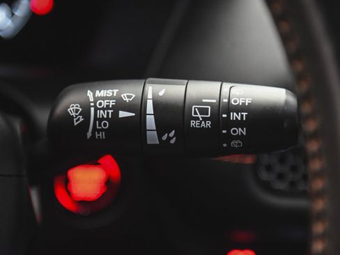 Used 2025 Honda HR-V Sport image 24