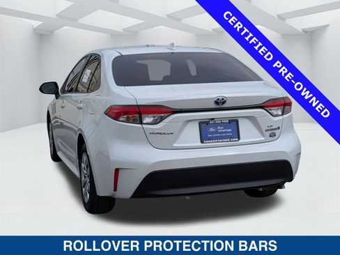 Used 2024 Toyota Corolla LE image 6