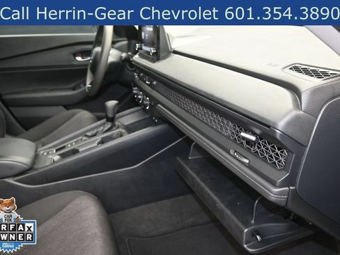 Used 2024 Honda Accord EX image 23