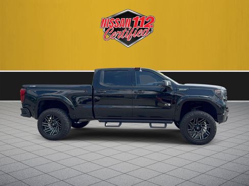 Used 2022 GMC Sierra 1500 Elevation w/ Elevation Premium Package AWD/4WD image 4