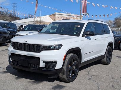 Used 2023 Jeep Grand Cherokee L Limited w/ Black Appearance Package